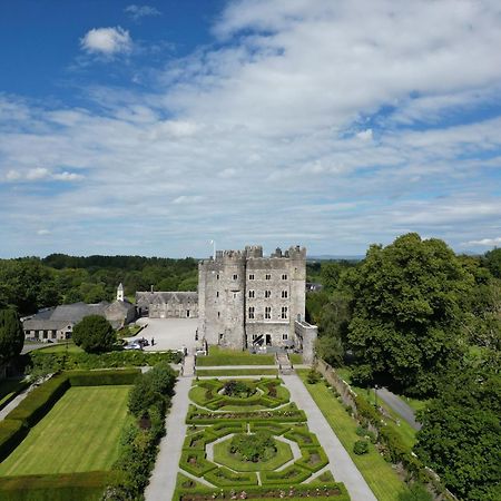 Hotel Kilkea Castle Exterior foto